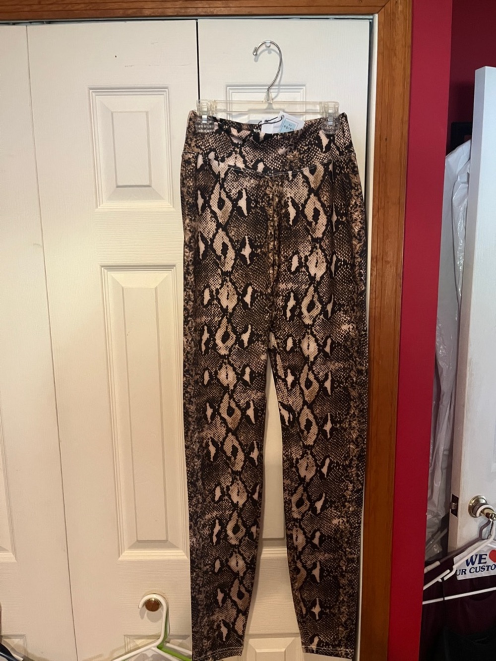 Bye Egreis Brown Snake Print High-Waist Leggings